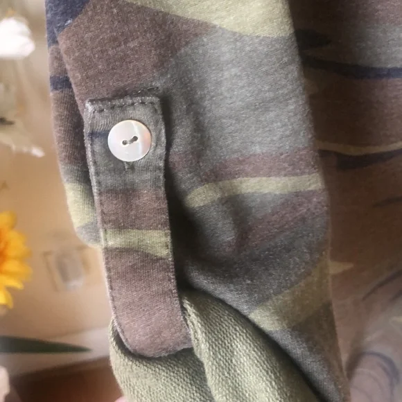 NWT Altar’d State Green Camo Dress.  Size Small - Picture 2 of 3